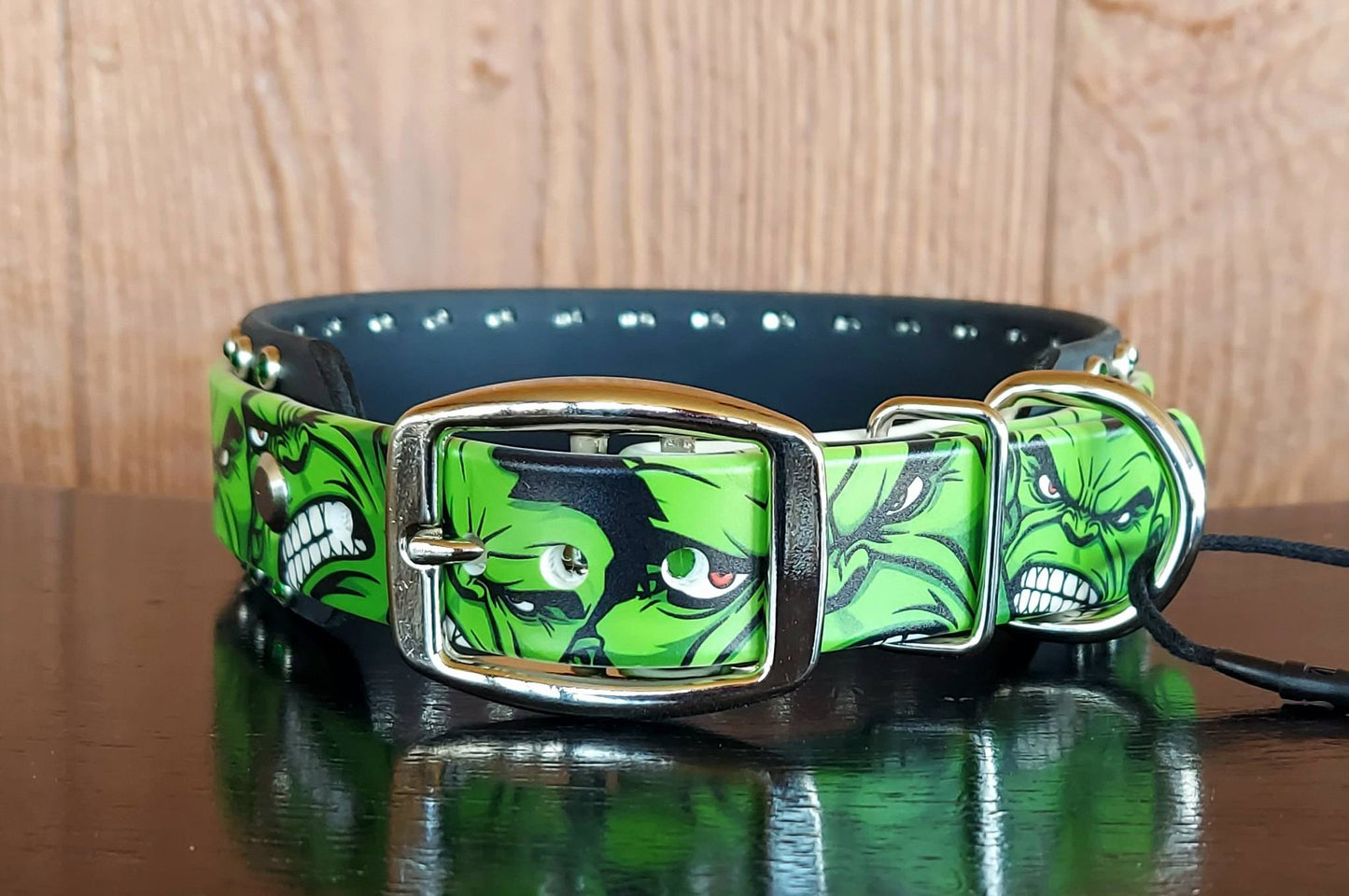 Hulk Buckle Collar