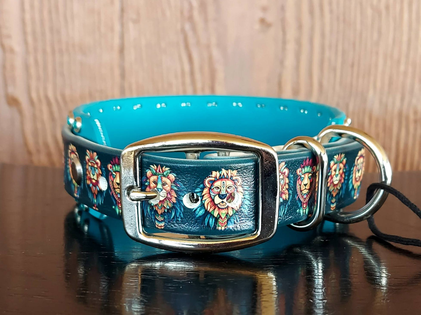 Courageous Lions Buckle Collar