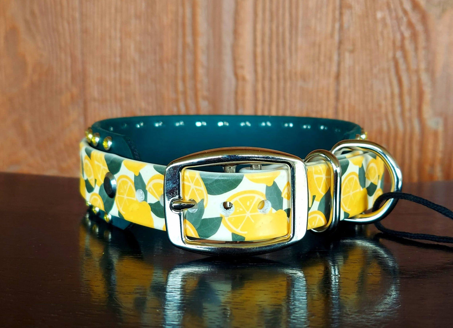 Lemons UV Printed Buckle Collar
