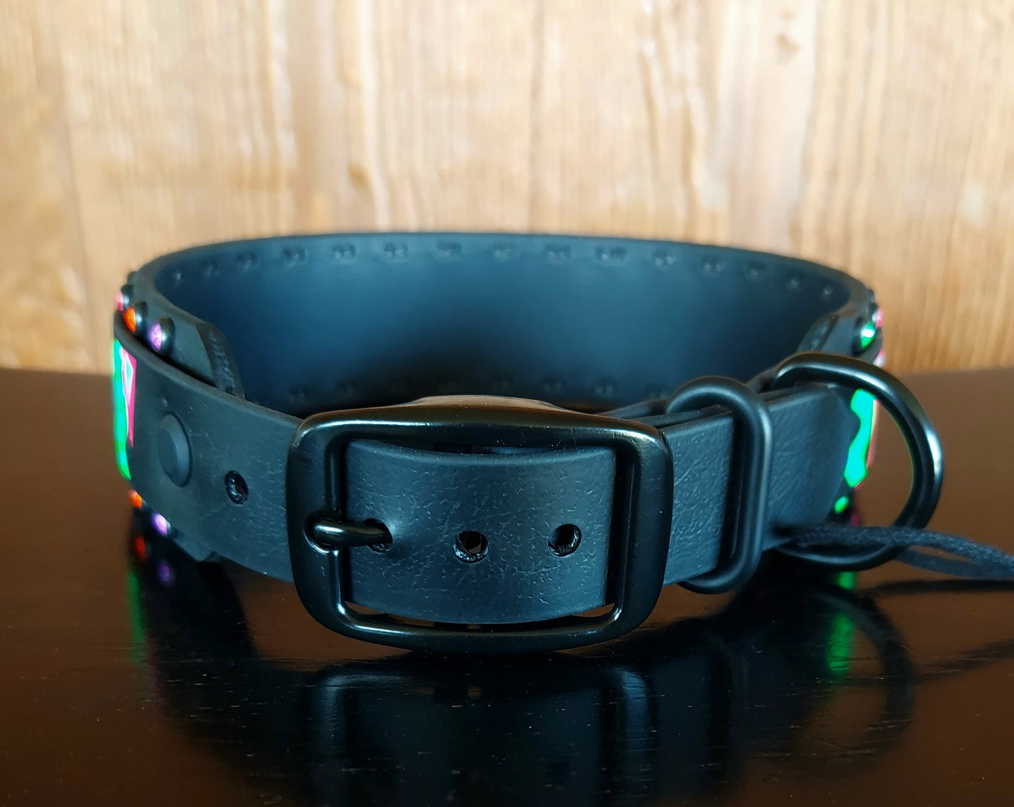 80's Explosion!  Buckle collar