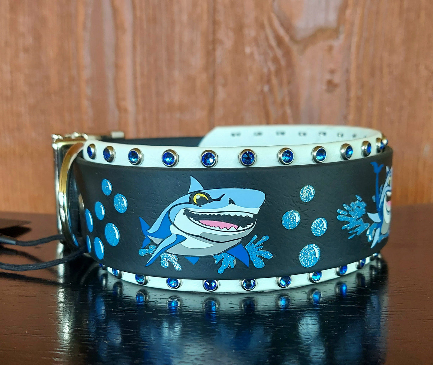 Shark Party, 2" wide buckle collar