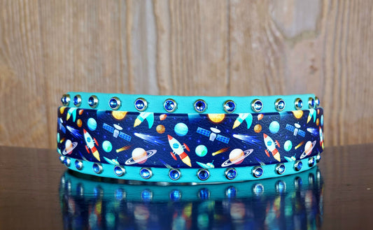 Outa This World Buckle Collar