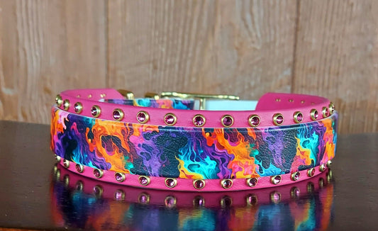 Neon Flames Buckle Collar, MAGENTA