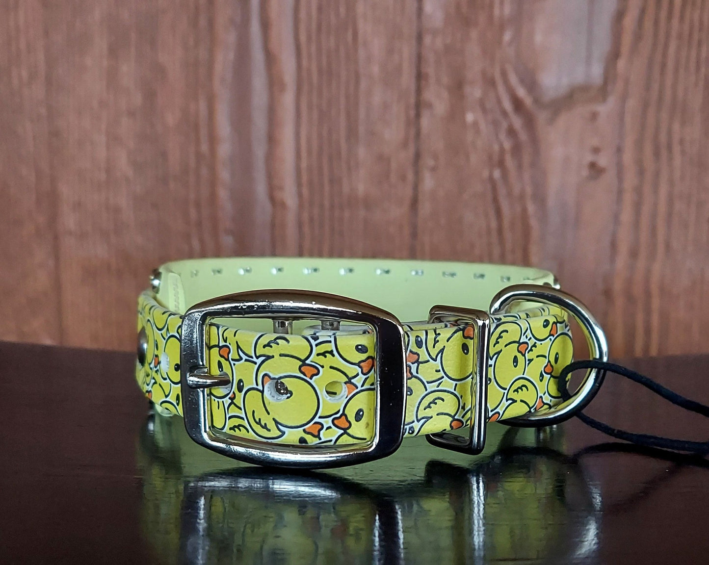 Duckies Buckle Collar