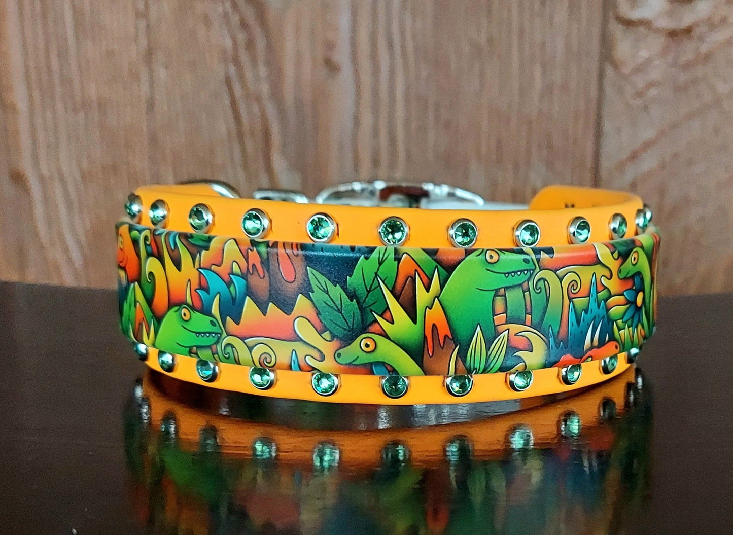 Dinos Buckle Collar