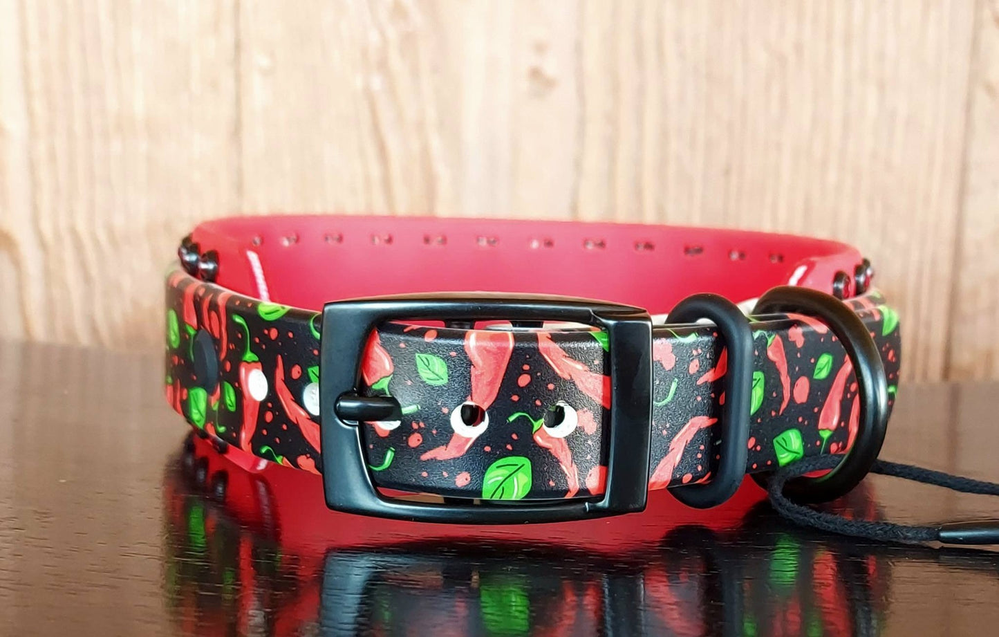 Spicy Peppers Buckle Collar