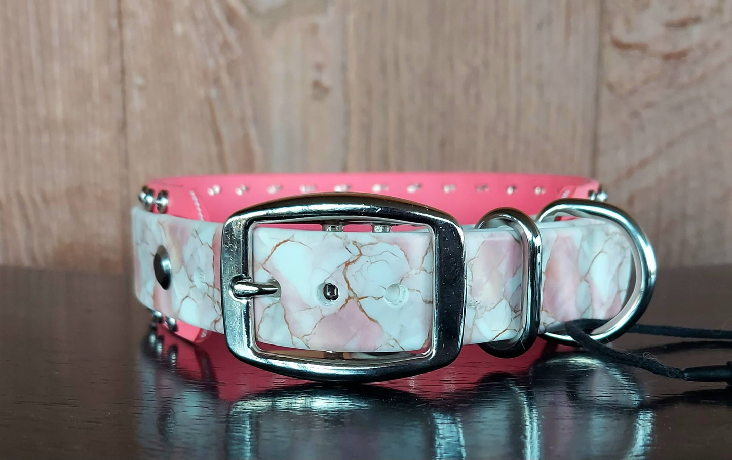 Coral Marble Buckle Collar