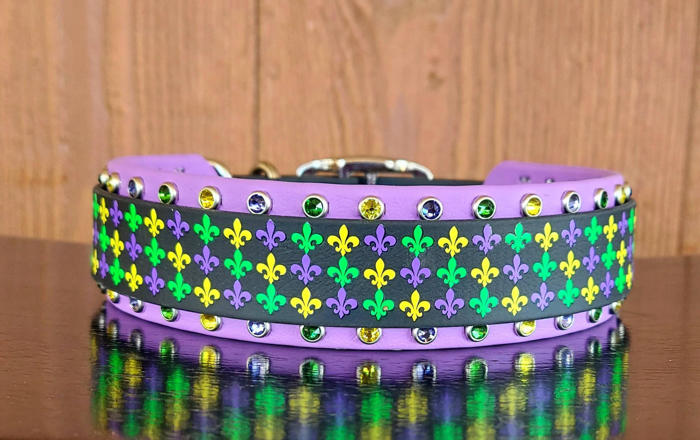 Fleur de Lis Buckle Collar