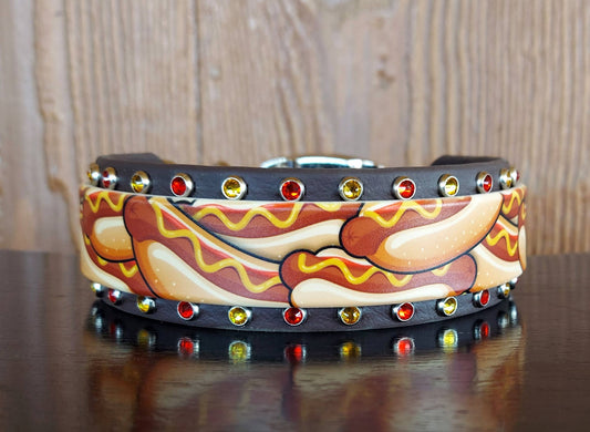 Hot Diggety Buckle Collar