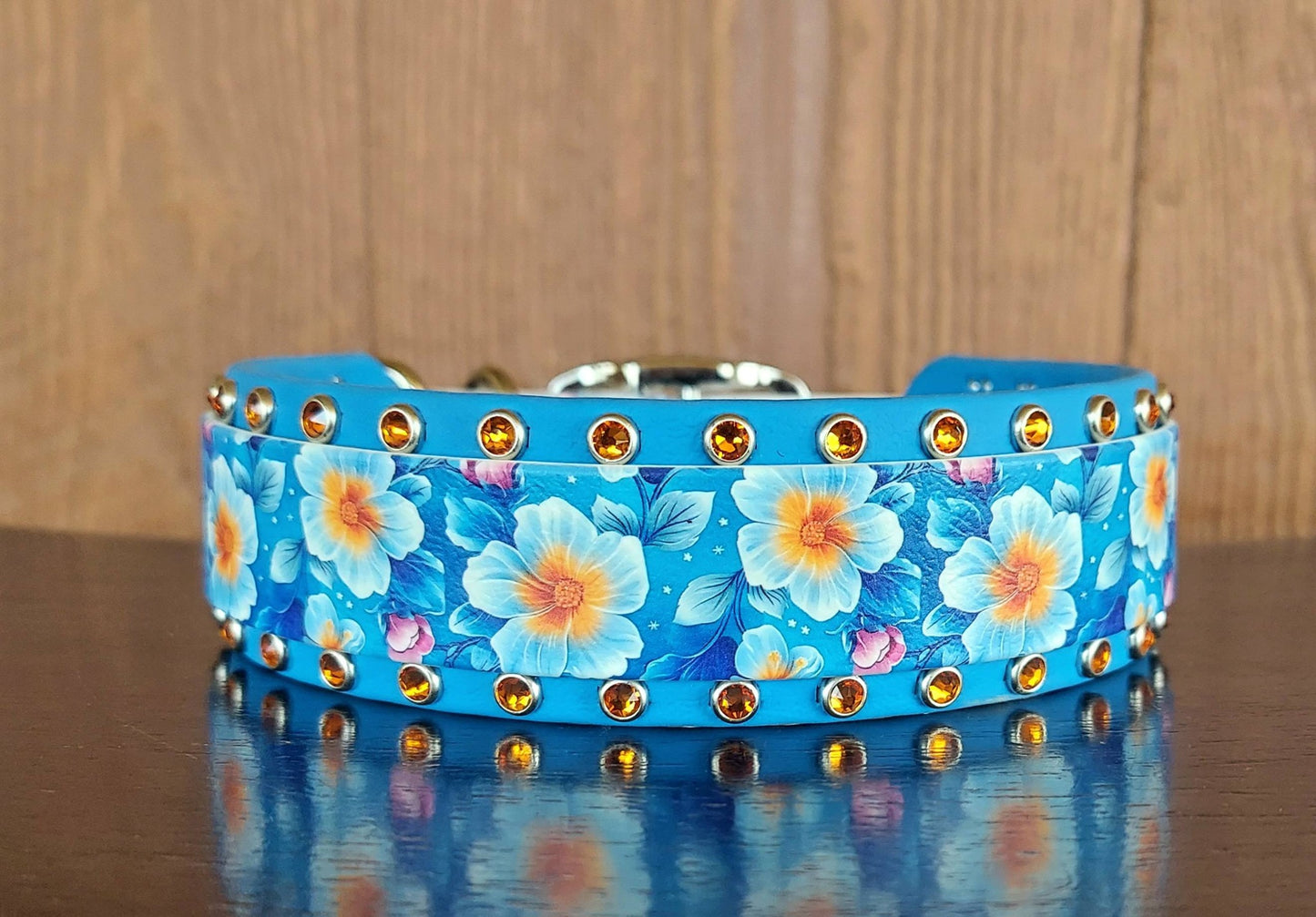 Blue Blossoms Buckle Collar