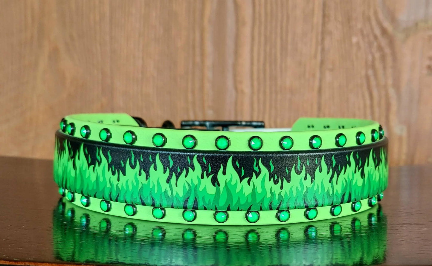 Flamin Hot GREEN Buckle Collar