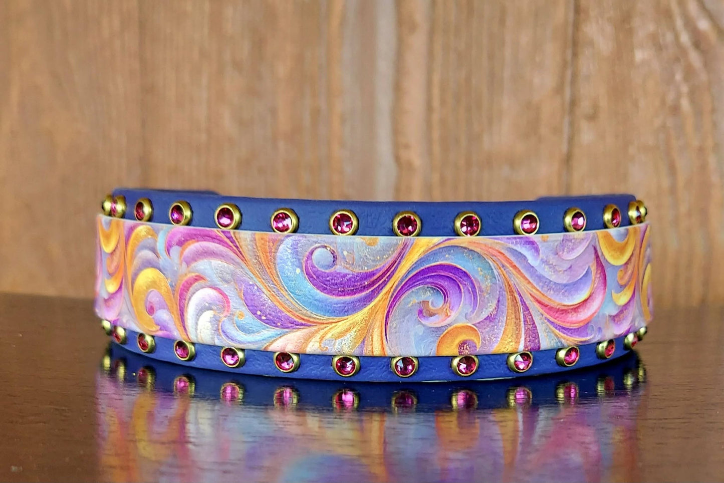 Taffy Swirl Buckle Collar