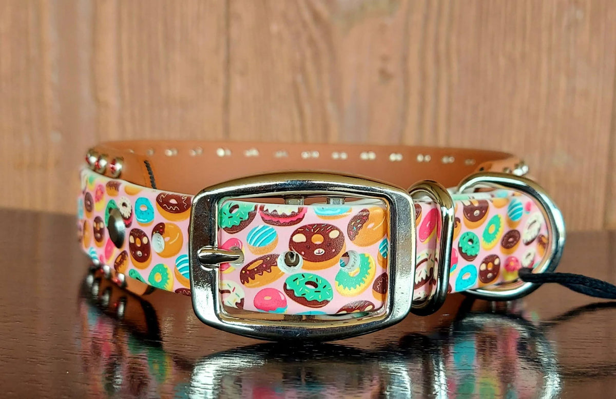 Donuts!  Buckle Collar