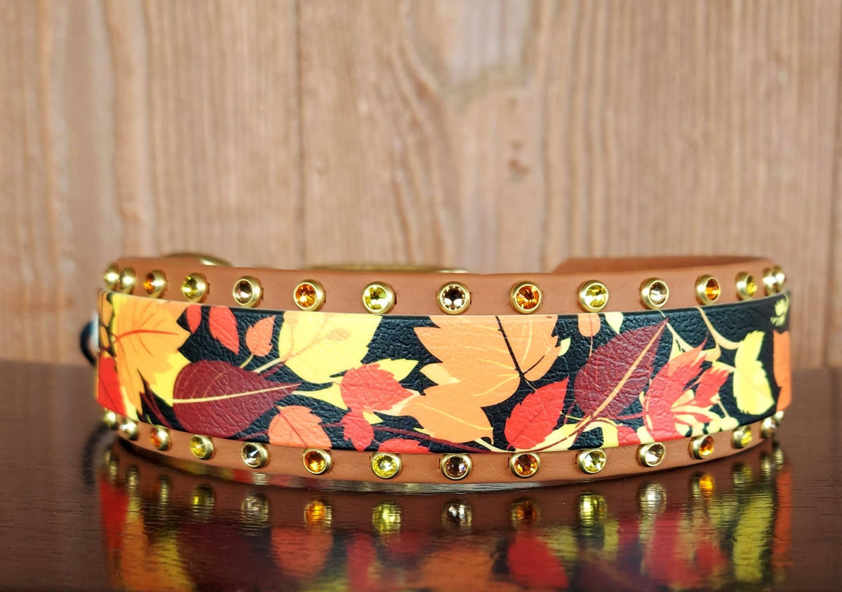Autumn Leaves Buckle Collar